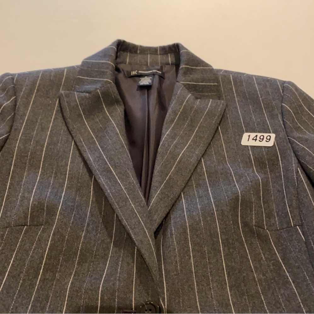 INC Gray & White Pinstripe Button Front Cropped Blazer Jacket Women Size 6 - Picture 9 of 11